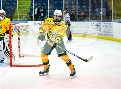 Thumbnail 1 in Morris Knolls @ Morristown-Beard (Mennen Cup Final) photogallery.