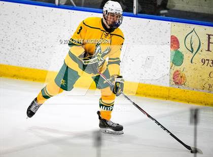 Thumbnail 2 in Morris Knolls @ Morristown-Beard (Mennen Cup Final) photogallery.