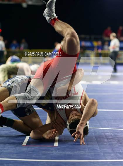 Thumbnail 2 in AIA State Finals (D1-4 Boys) photogallery.
