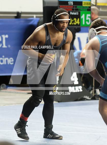 Thumbnail 3 in AIA State Finals (D1-4 Boys) photogallery.