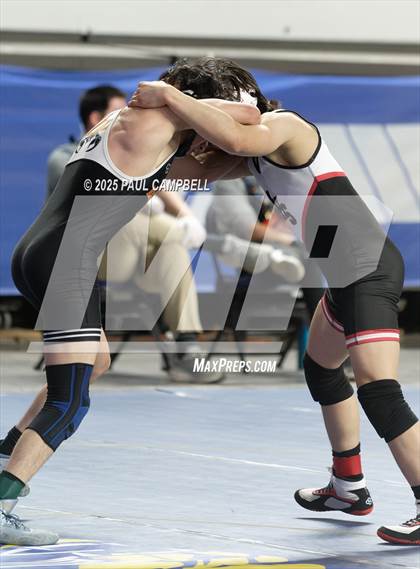 Thumbnail 2 in AIA State Finals (D1-4 Boys) photogallery.