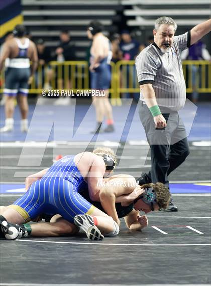 Thumbnail 2 in AIA State Finals (D1-4 Boys) photogallery.