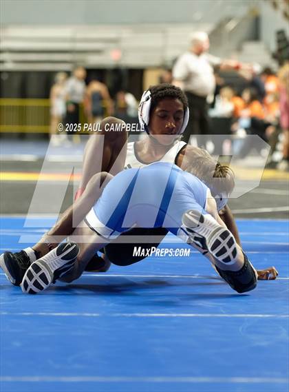 Thumbnail 2 in AIA State Finals (D1-4 Boys) photogallery.