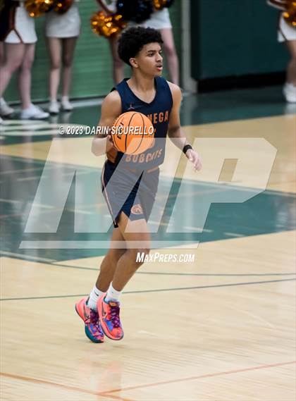 Thumbnail 2 in Cienega vs Campo Verde (AIA 5A Quarterfinal) photogallery.