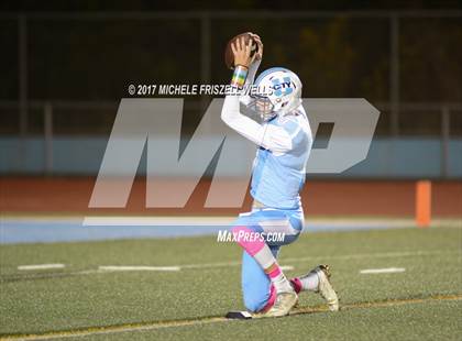 Thumbnail 3 in Hoover @ University City Homecoming photogallery.