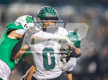 Thumbnail 2 in Pacifica vs Thousand Oaks (CIF SS Division 4 Semi-Final) photogallery.