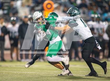 Thumbnail 2 in Pacifica vs Thousand Oaks (CIF SS Division 4 Semi-Final) photogallery.