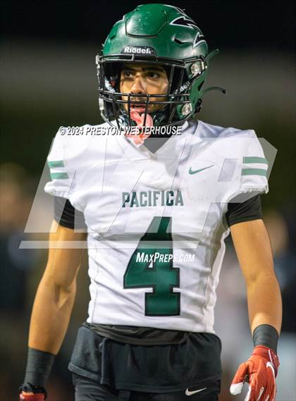 Thumbnail 2 in Pacifica vs Thousand Oaks (CIF SS Division 4 Semi-Final) photogallery.