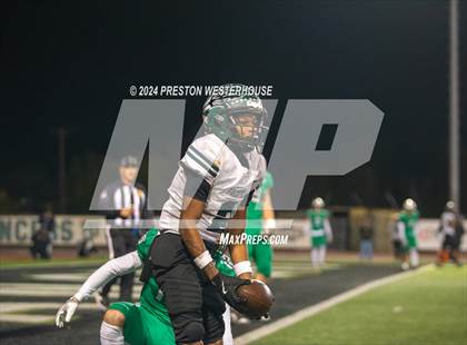 Thumbnail 2 in Pacifica vs Thousand Oaks (CIF SS Division 4 Semi-Final) photogallery.