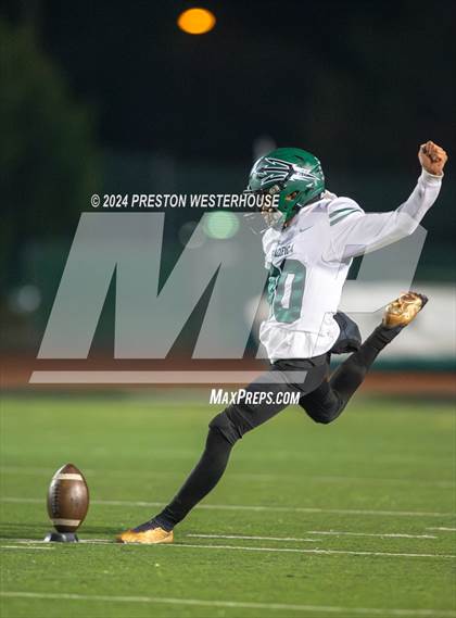 Thumbnail 1 in Pacifica vs Thousand Oaks (CIF SS Division 4 Semi-Final) photogallery.