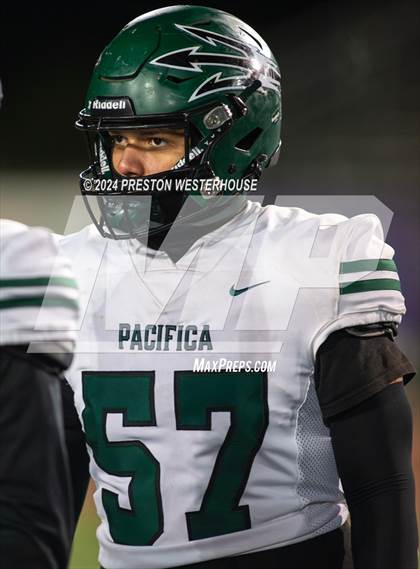 Thumbnail 3 in Pacifica vs Thousand Oaks (CIF SS Division 4 Semi-Final) photogallery.