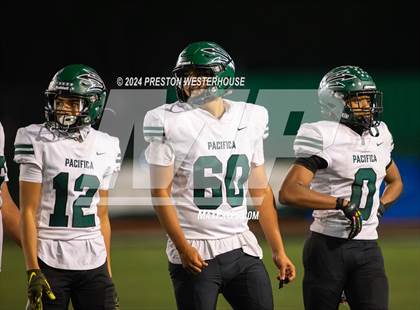 Thumbnail 1 in Pacifica vs Thousand Oaks (CIF SS Division 4 Semi-Final) photogallery.