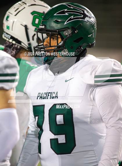 Thumbnail 1 in Pacifica vs Thousand Oaks (CIF SS Division 4 Semi-Final) photogallery.