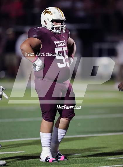 Thumbnail 3 in Veterans Memorial @ Dripping Springs photogallery.