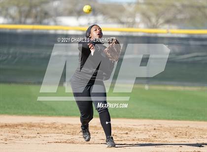 Thumbnail 3 in A&M Consolidated vs. Mexia (NFCA Leadoff Classic) photogallery.