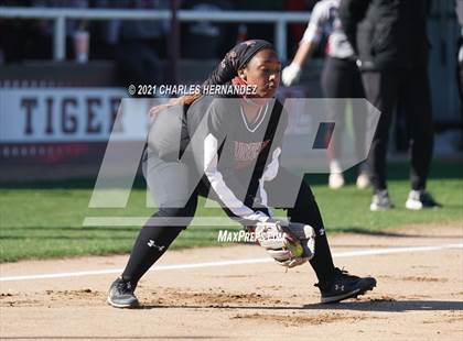 Thumbnail 3 in A&M Consolidated vs. Mexia (NFCA Leadoff Classic) photogallery.