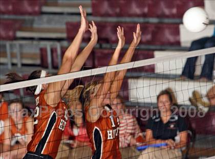 Thumbnail 3 in Alamo Heights vs. Hutto photogallery.