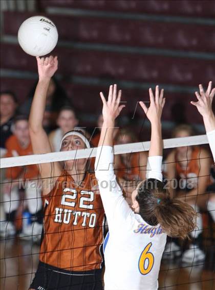 Thumbnail 1 in Alamo Heights vs. Hutto photogallery.