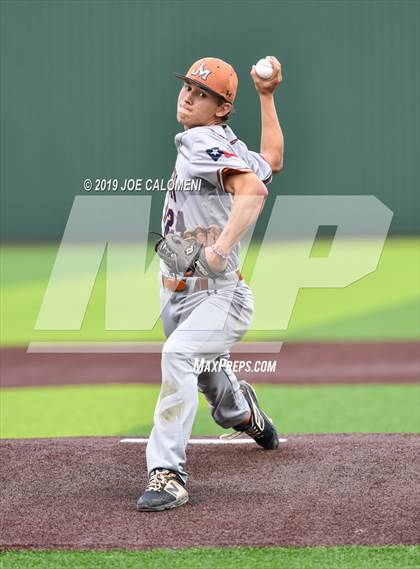 Thumbnail 1 in Madison vs Churchill photogallery.