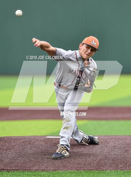 Thumbnail 3 in Madison vs Churchill photogallery.