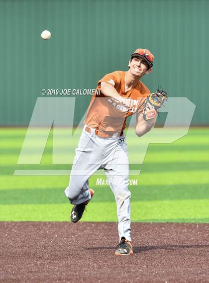 Thumbnail 1 in Madison vs Churchill photogallery.