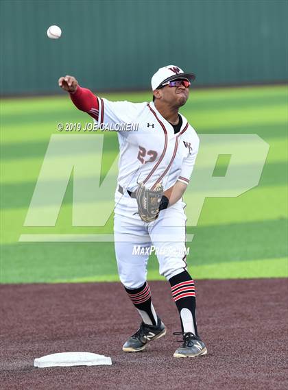 Thumbnail 3 in Madison vs Churchill photogallery.