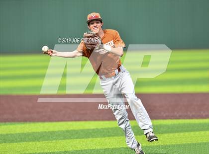Thumbnail 3 in Madison vs Churchill photogallery.