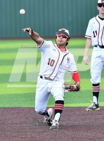 Thumbnail 3 in Madison vs Churchill photogallery.