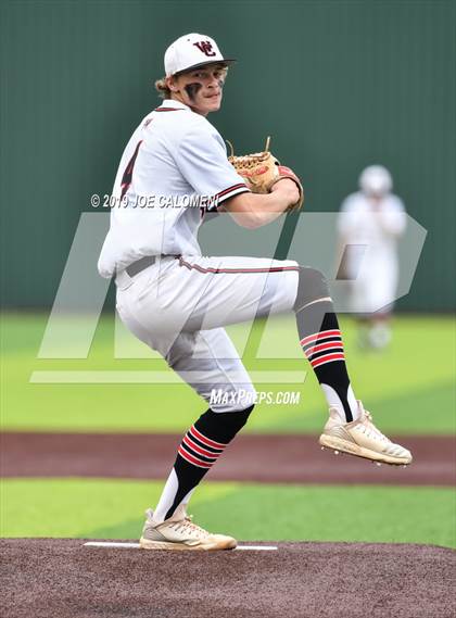 Thumbnail 1 in Madison vs Churchill photogallery.