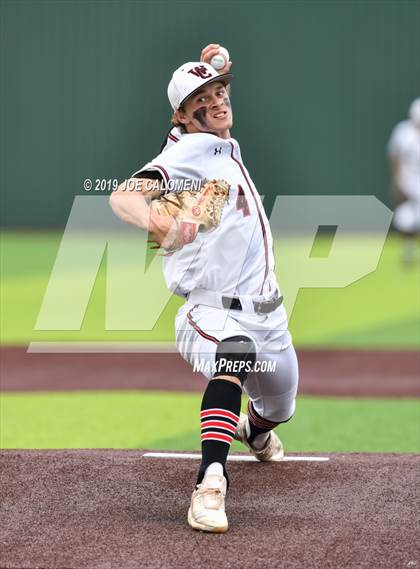 Thumbnail 1 in Madison vs Churchill photogallery.