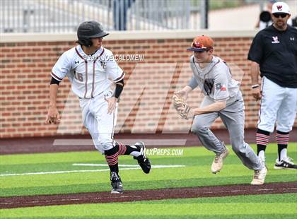 Thumbnail 2 in Madison vs Churchill photogallery.