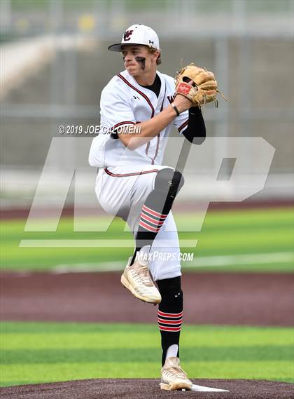 Thumbnail 2 in Madison vs Churchill photogallery.