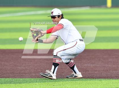 Thumbnail 3 in Madison vs Churchill photogallery.