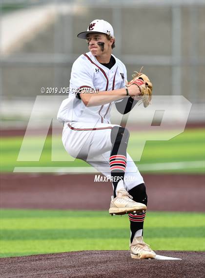 Thumbnail 1 in Madison vs Churchill photogallery.