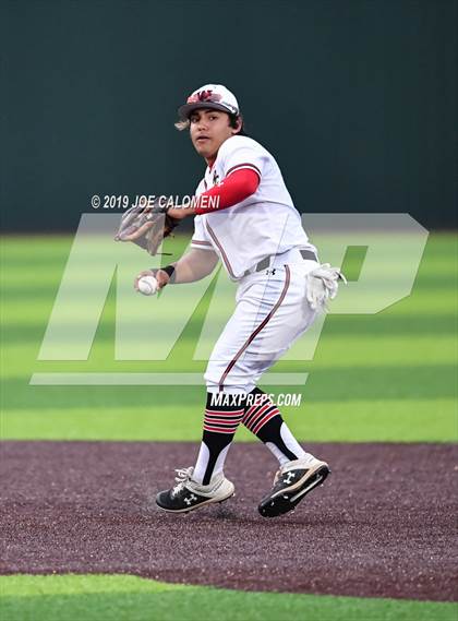 Thumbnail 2 in Madison vs Churchill photogallery.