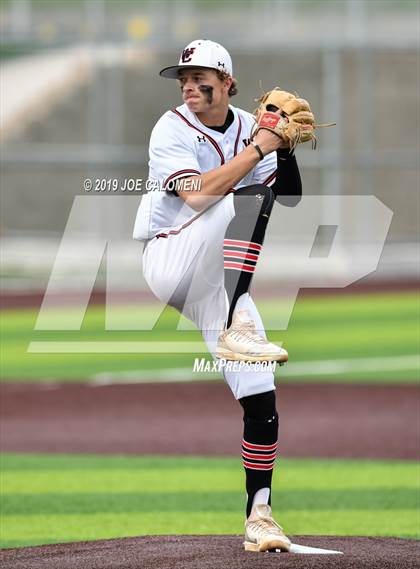 Thumbnail 3 in Madison vs Churchill photogallery.