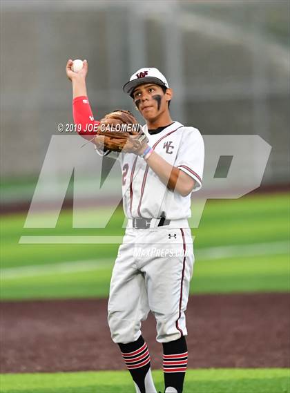 Thumbnail 3 in Madison vs Churchill photogallery.