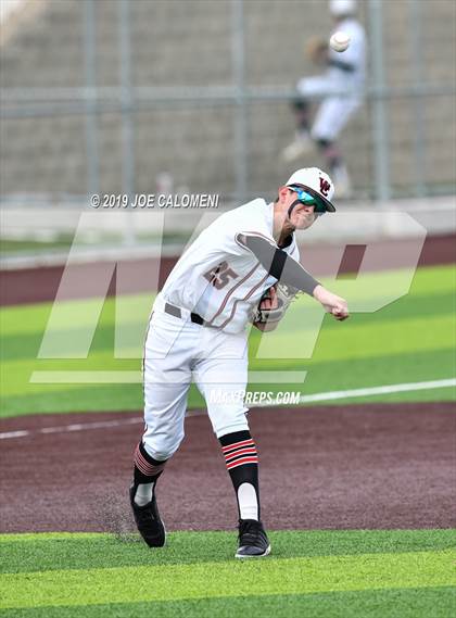 Thumbnail 2 in Madison vs Churchill photogallery.