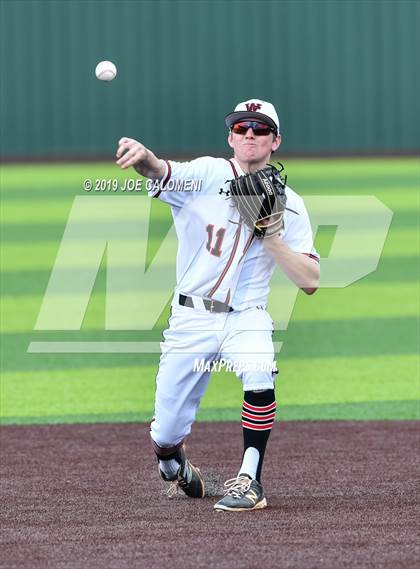 Thumbnail 2 in Madison vs Churchill photogallery.