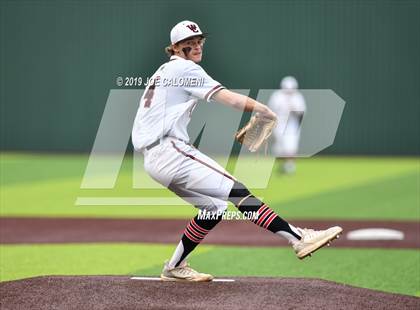 Thumbnail 2 in Madison vs Churchill photogallery.