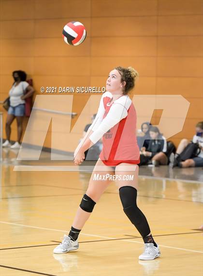 Thumbnail 1 in Tonopah Valley vs Vista Grande (EPIC Tournament Chandler Prep Invite) photogallery.