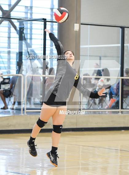 Thumbnail 3 in Tonopah Valley vs Vista Grande (EPIC Tournament Chandler Prep Invite) photogallery.