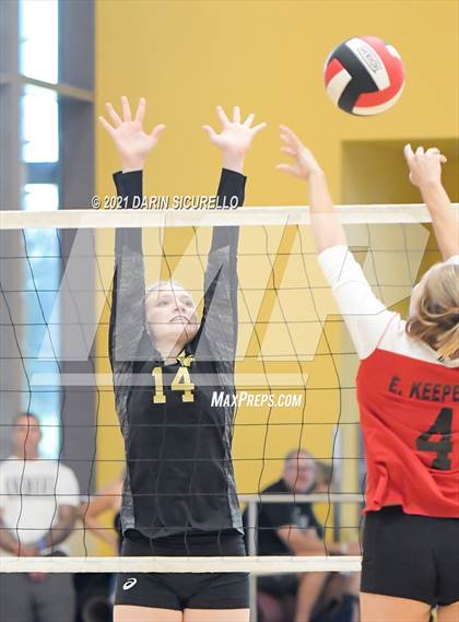 Thumbnail 3 in Tonopah Valley vs Vista Grande (EPIC Tournament Chandler Prep Invite) photogallery.