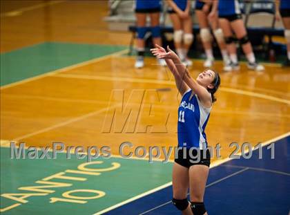 Thumbnail 3 in Exeter-West Greenwich vs. Cumberland (RIIL D2 Final) photogallery.