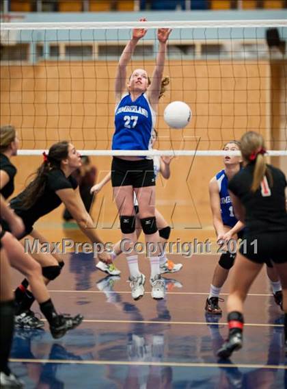 Thumbnail 2 in Exeter-West Greenwich vs. Cumberland (RIIL D2 Final) photogallery.