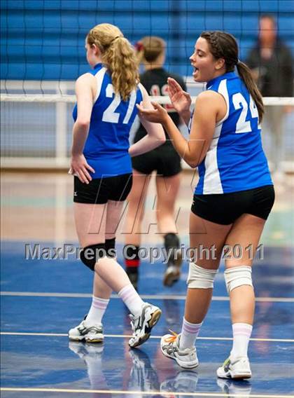 Thumbnail 1 in Exeter-West Greenwich vs. Cumberland (RIIL D2 Final) photogallery.