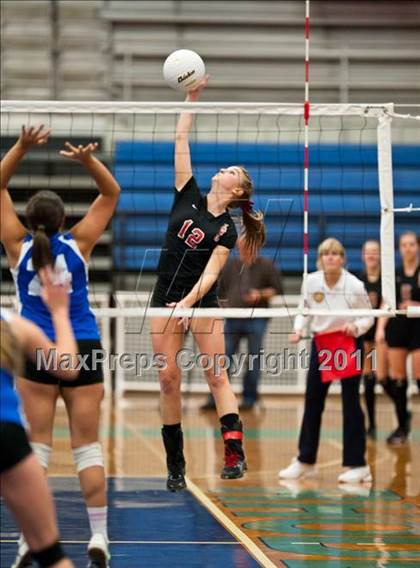 Thumbnail 1 in Exeter-West Greenwich vs. Cumberland (RIIL D2 Final) photogallery.