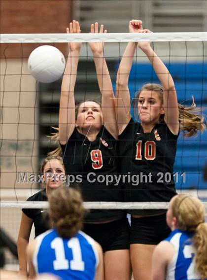 Thumbnail 3 in Exeter-West Greenwich vs. Cumberland (RIIL D2 Final) photogallery.