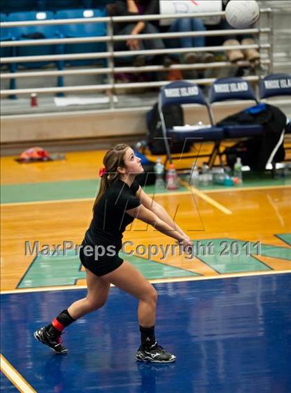 Thumbnail 3 in Exeter-West Greenwich vs. Cumberland (RIIL D2 Final) photogallery.