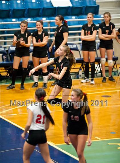 Thumbnail 2 in Exeter-West Greenwich vs. Cumberland (RIIL D2 Final) photogallery.